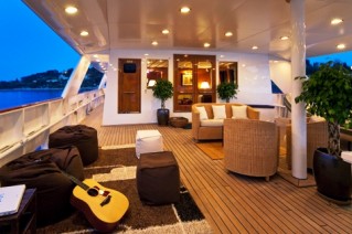 5 FISHES -  Aft Deck